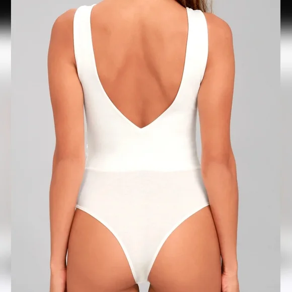 Lulus Cali Cantina White Lace Bodysuit Sz L - Picture 9 of 16